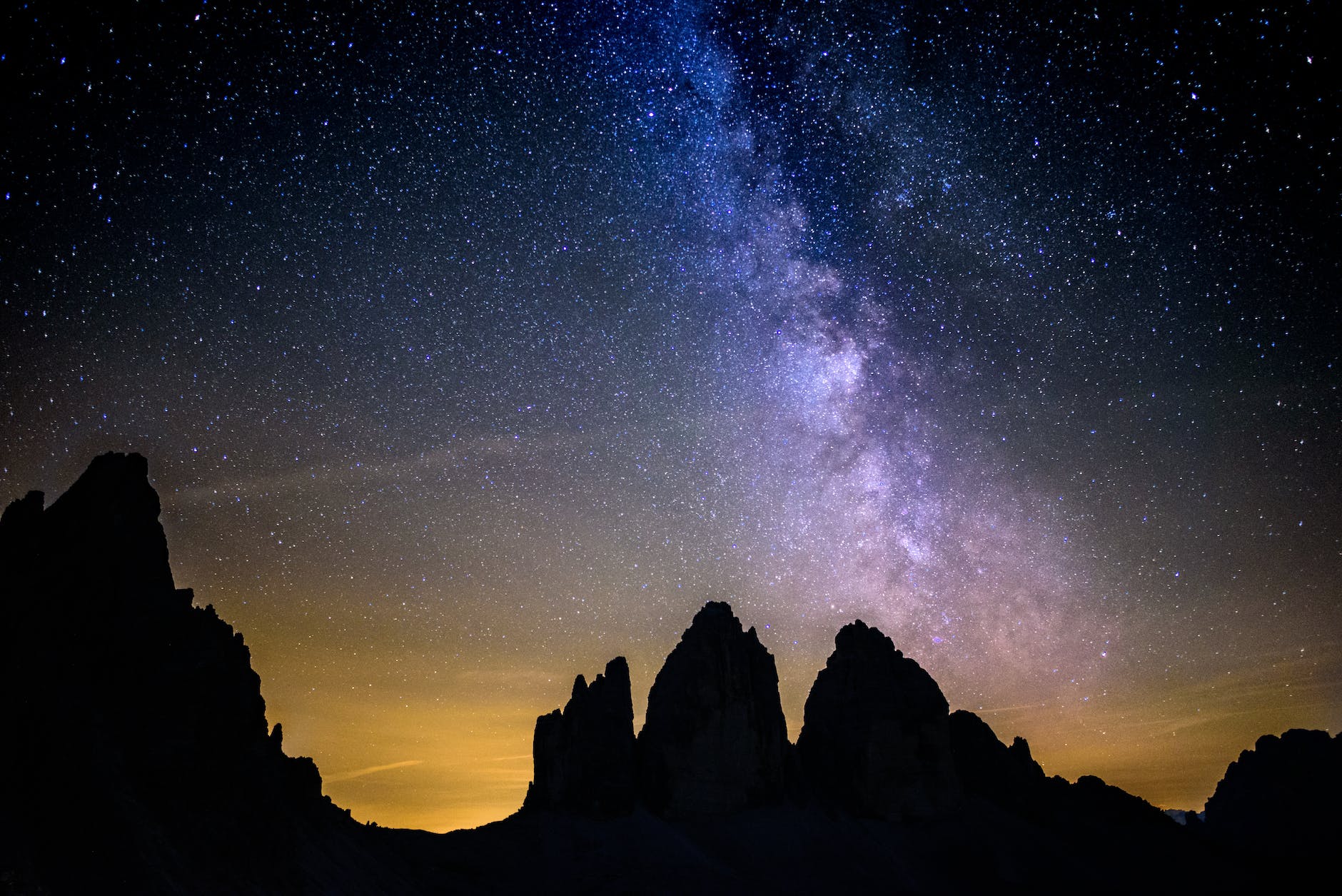 Milky Way Galaxy May Not Be a Spiral After All